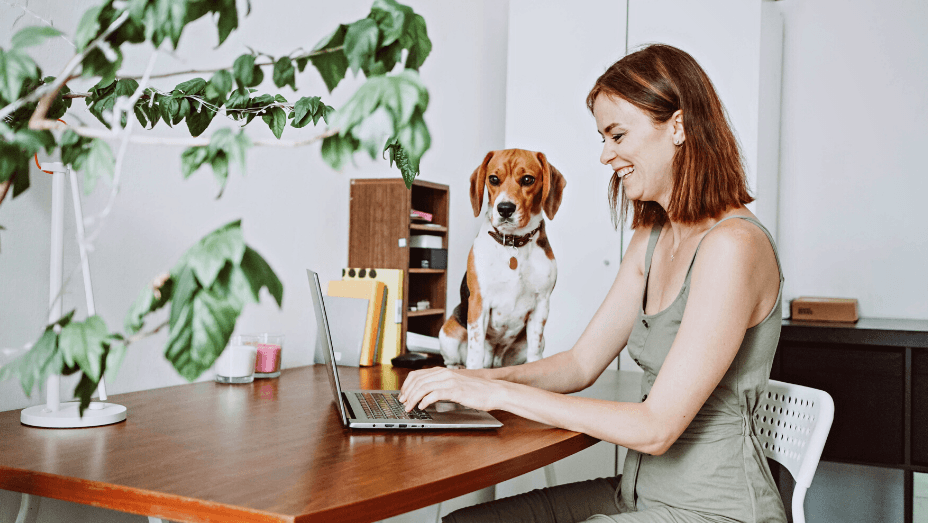 woman working in a sustainable environment