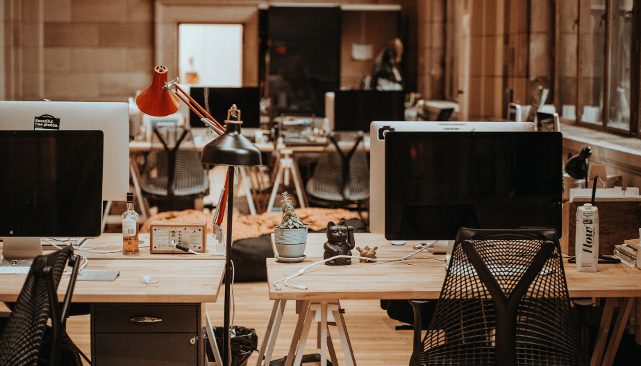 making-hot-desking-possible-in-the-post-pandemic-workplace