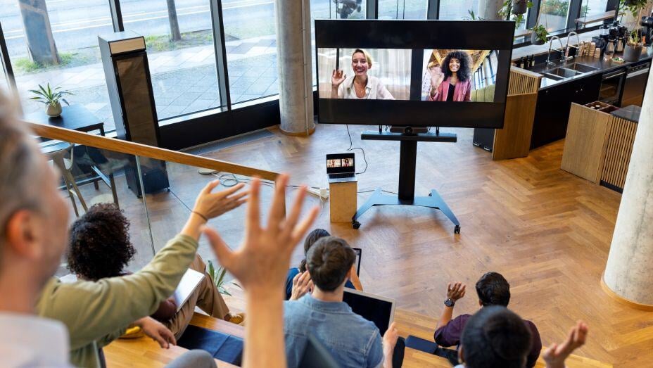 digital conference in a hybrid workplace