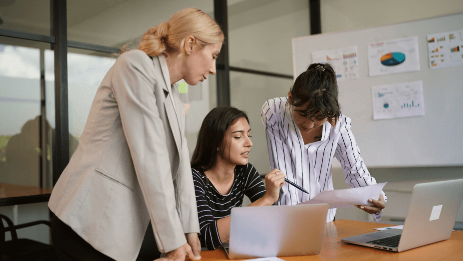 young-businesswoman-working-at-at-office