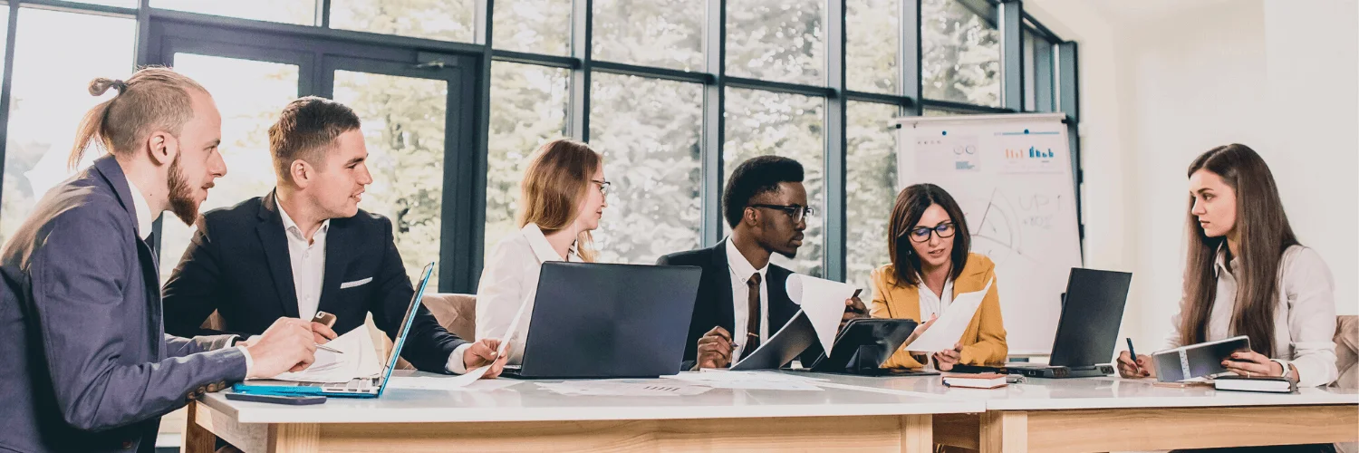 workplace professionals sharing lessons learned in 2022