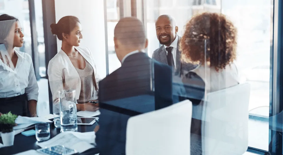 YAROOMS and MS Teams integration for desk and meeting room booking